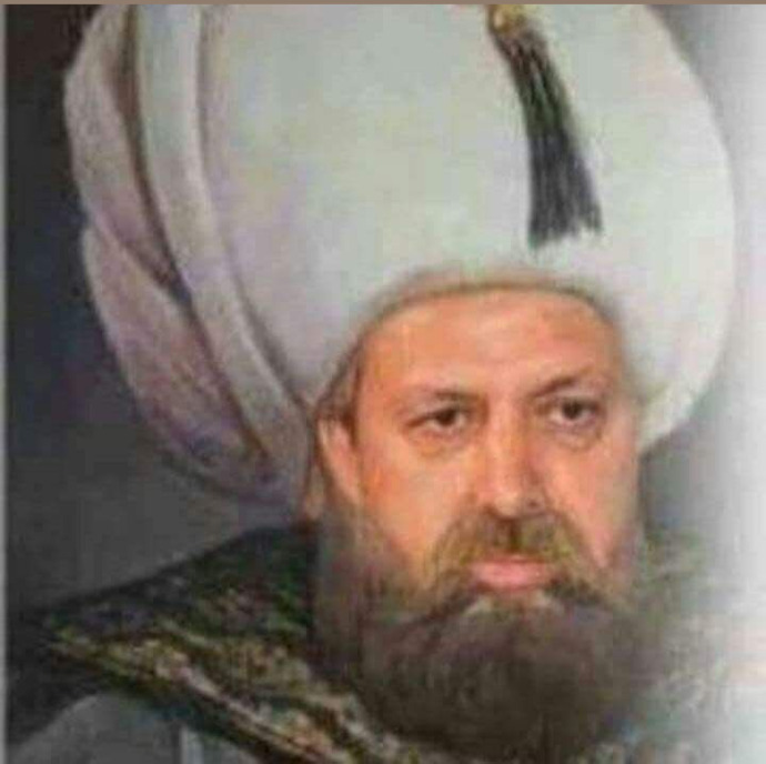 Herhangi bir tarihsel figüre dönüşebilseydiniz kim olurdunuz ve neden?