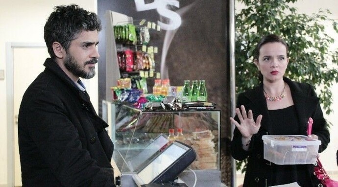 Sevgilinize, karşı cins biri iltifat etse ne yaparsınız?