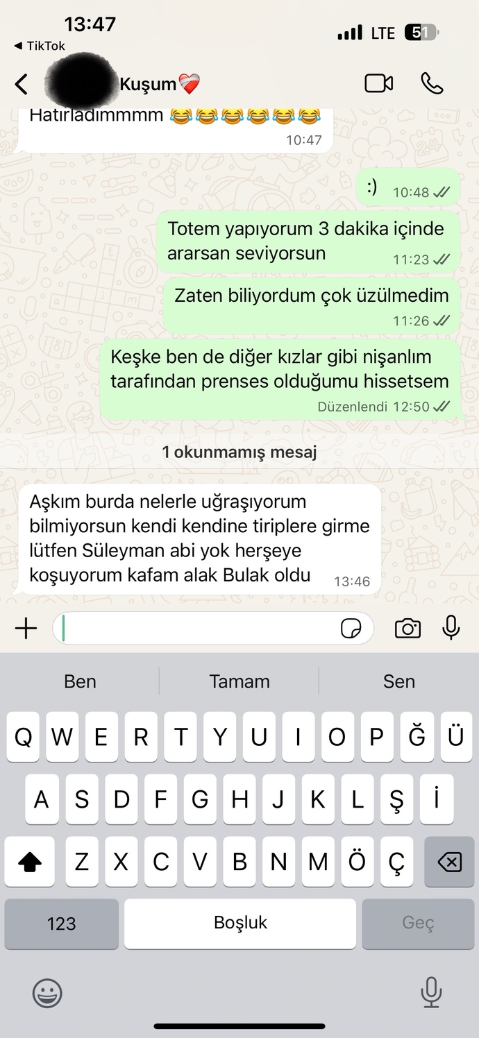 Hiçbir şey söylemeyeceğim kızlar anlayacak?