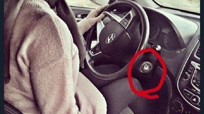 Araba sürmesini bilmeyen sevgiliden olur mu?