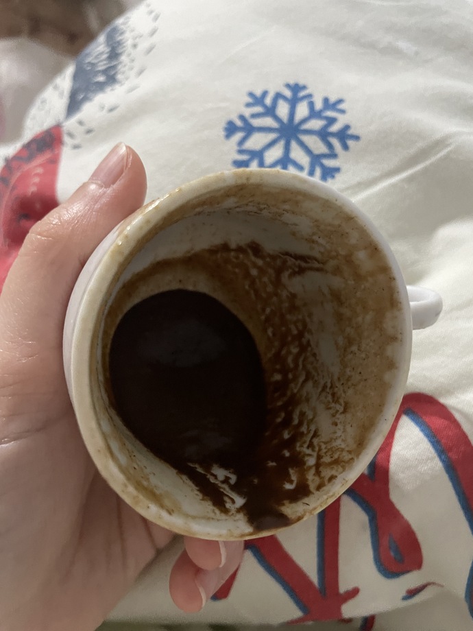 Hisleri kuvvetli biri falıma bakabilir mi?