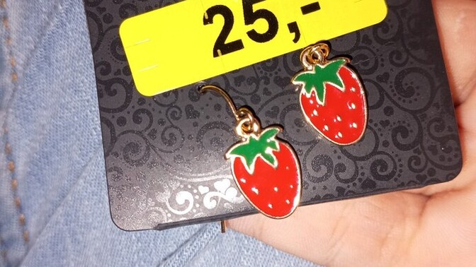 Hangi küpe daha güzel?