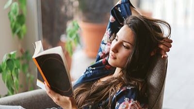 Aşk yaşayan insanlar kendi özel alanlarında sevgililerini neden istemezler, kafa dinlemek mi tam mesele?