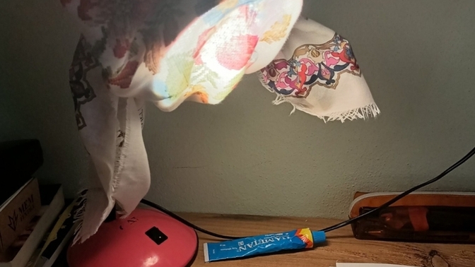 Lambam çok ışık yayıyor diye kapattım elektrikten tasarruf etmiş olur muyum sizce bu ay?🤭🤭🤭?