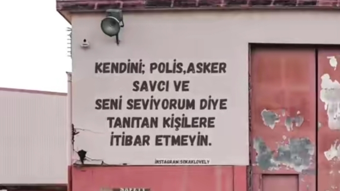 Seviyorum diyenlere kolay itibar eder misiniz?