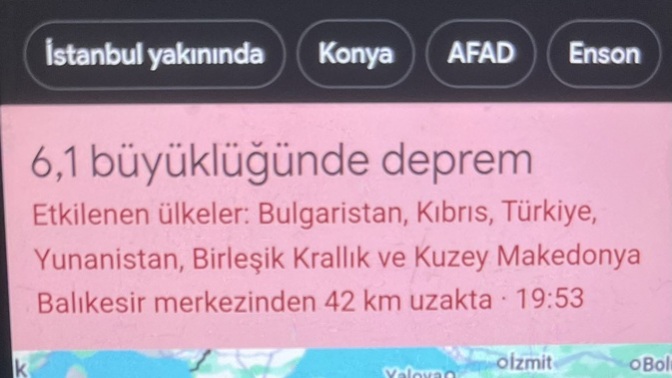 İzmir çok kötü sallandı 6.1 şiddetinde olan deprem 6 ülkeyi etkilemiş hissettiniz mi?