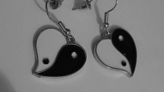 Yeni aldığım Yin Yang küpelerim güzel mi yoksa elediniz mi?