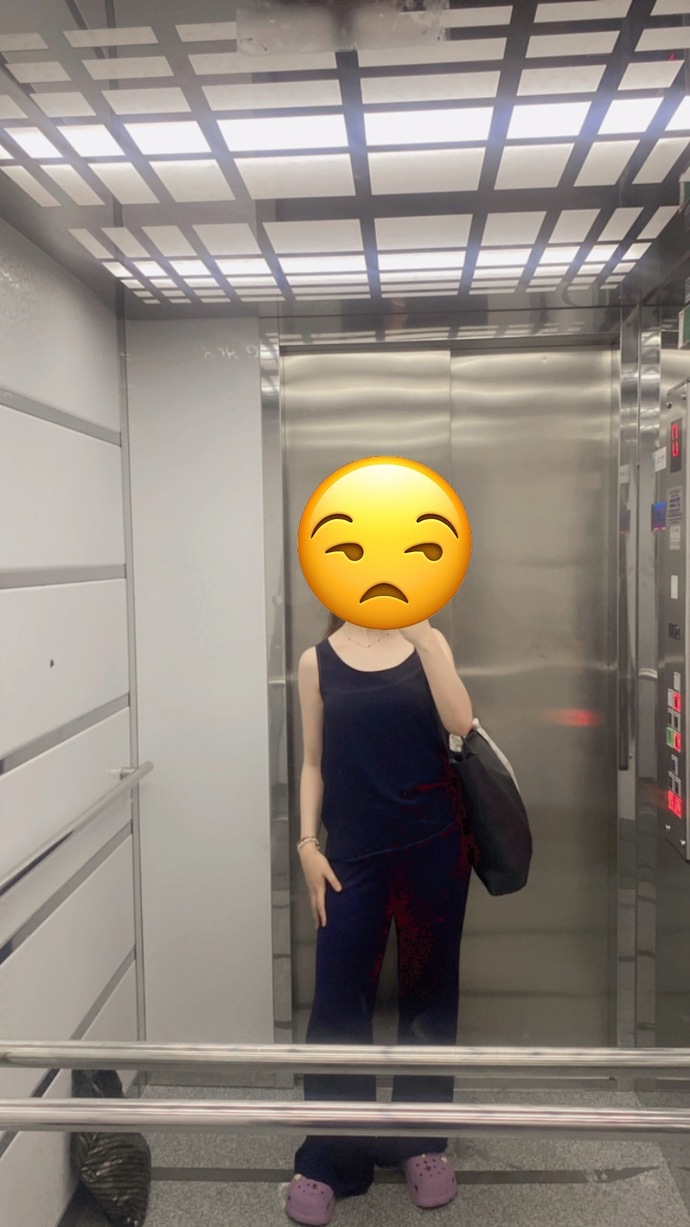 Giydiğim şey çıplaklığa girer mi?