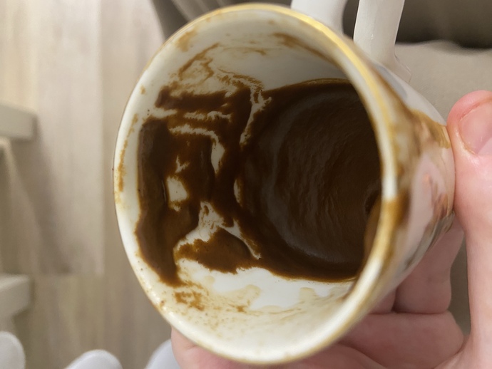 Falıma bakar mısınız rica etsem?