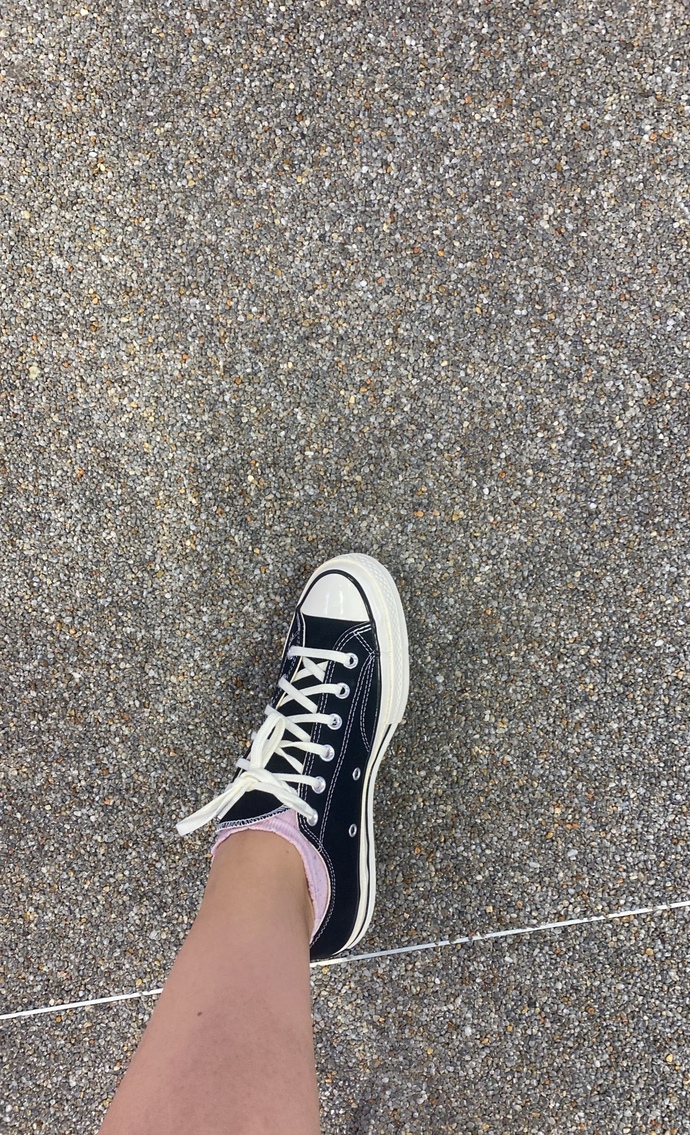 Arkadaşlar sizce hangi renk converse daha güzel?