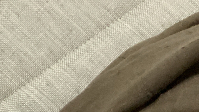 Bu tür akneler neden çıkar yaşayan var mı atlatan falan neler yapabilirim doktora gittim krem veriyo yolluyo bir işe yaramıyo?