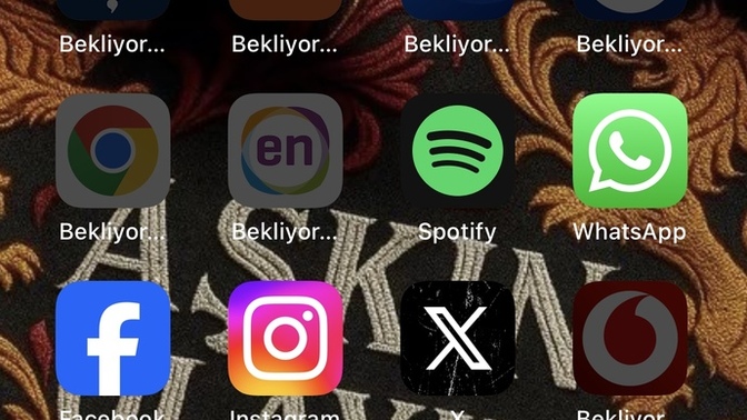 Telefondaki uygulamalarınız toplu mu dağınık mı?