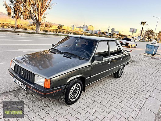 İlk nesil Renault 9 Broadway