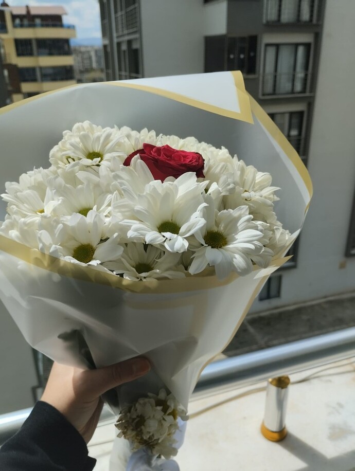 En son ne zaman hediye veya çiçek aldınız?