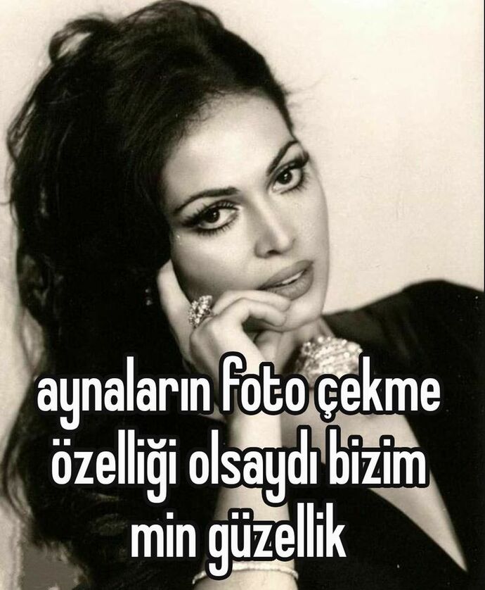 Aynadaki yüzünüz mü yoksa lanet olası ön kameradaki mi?