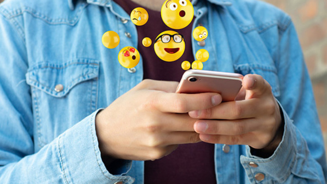 Mesajlarda emoji kullanmamak size göre soğukluk belirtisi mi?