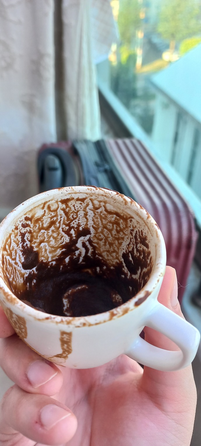 Hisleri olan kişiler falıma bakabilir mi? İyi şeyler var mı?