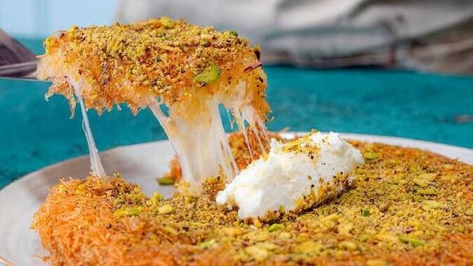 Tel kadayıfla yapılan tatlıları sever misiniz? En çok sevdiğiniz hangisi?