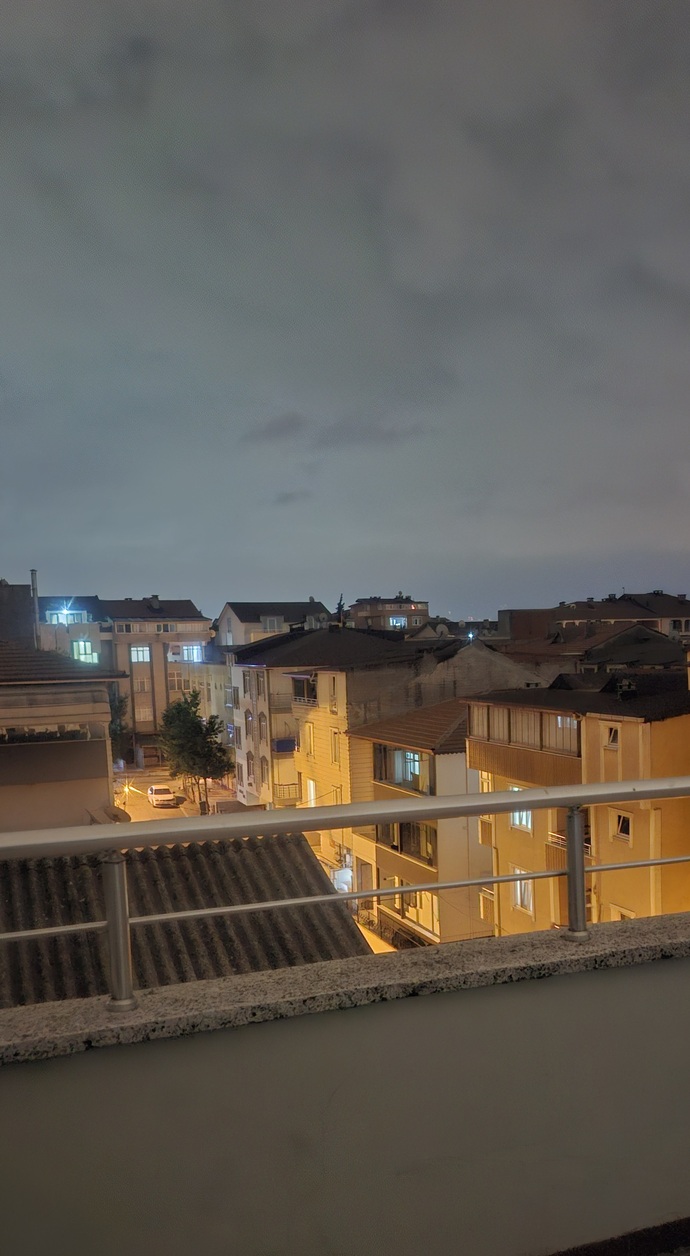 Uzaylı gelip ‘Dünya çok sıkıcı, meteora binip gezelim’ dese.. Gider miydin?