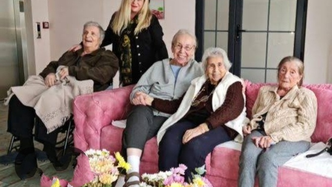 Eşiniz annenizi, babanızı istemeseydi, onları huzur evine verir miydiniz?