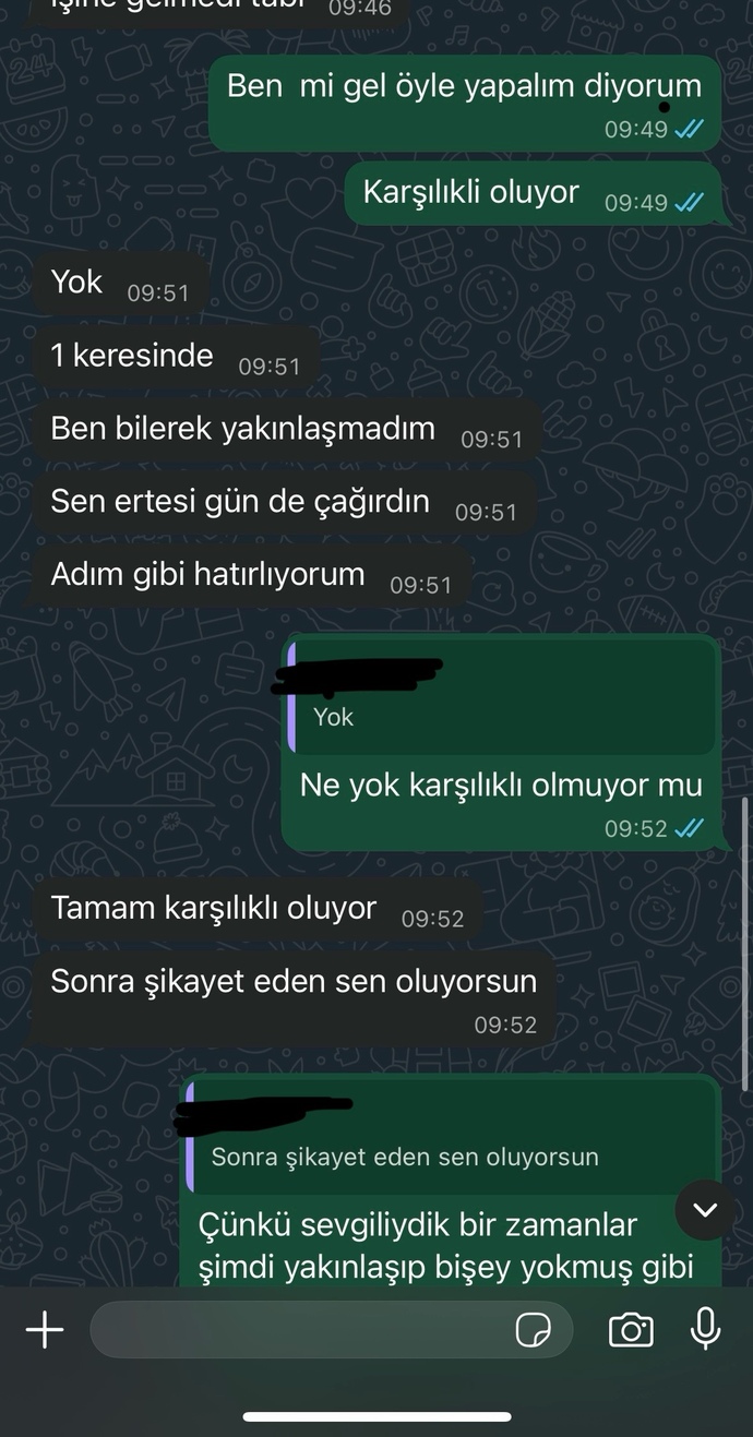Sizce eski sevgilim duygusal bişey hissetmiyor mu?