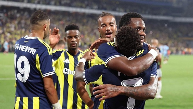 Fenerbahçe - Feyenoord maçı 5-2 bitti. Maç nasıldı, başarılı buldunuz mu?