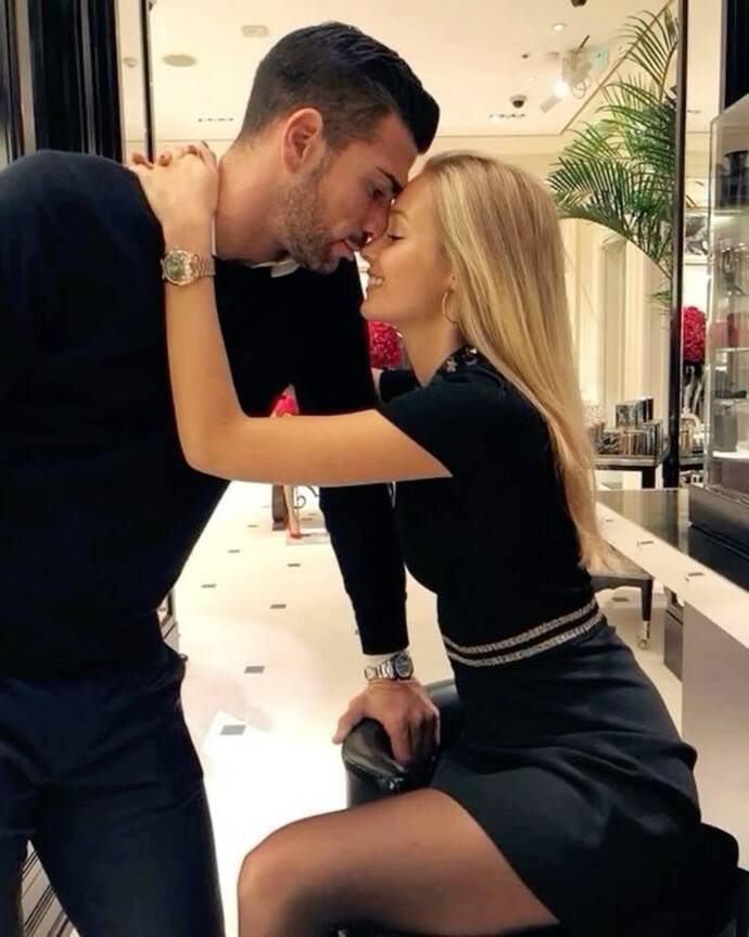 Evlendikten sonra sosyal medya kullanmaya devam eder misiniz?