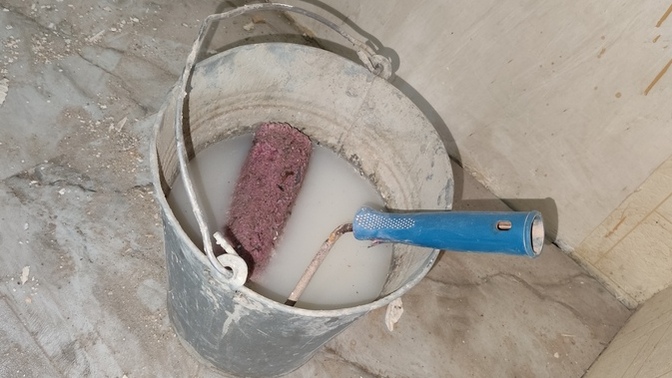 Tadilat yarım, usta yok gelmedi🤭sizce duvarı boyamaya uzaktan eğitimle mi çalışıyor? ona göre bekleyecem de 🤭?