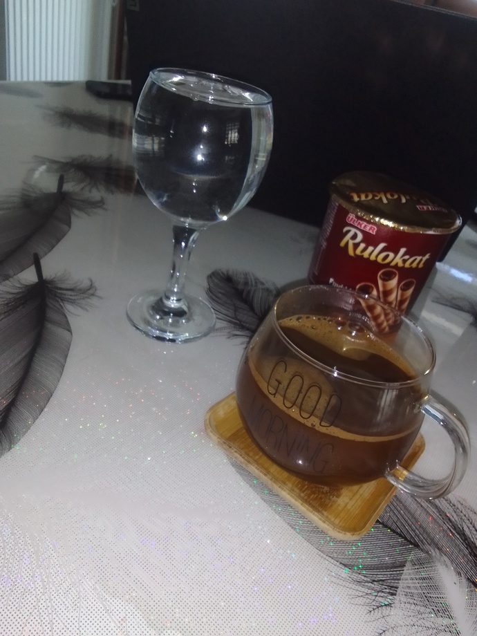 Karton bardakta çay ya da kahve içer misiniz?
