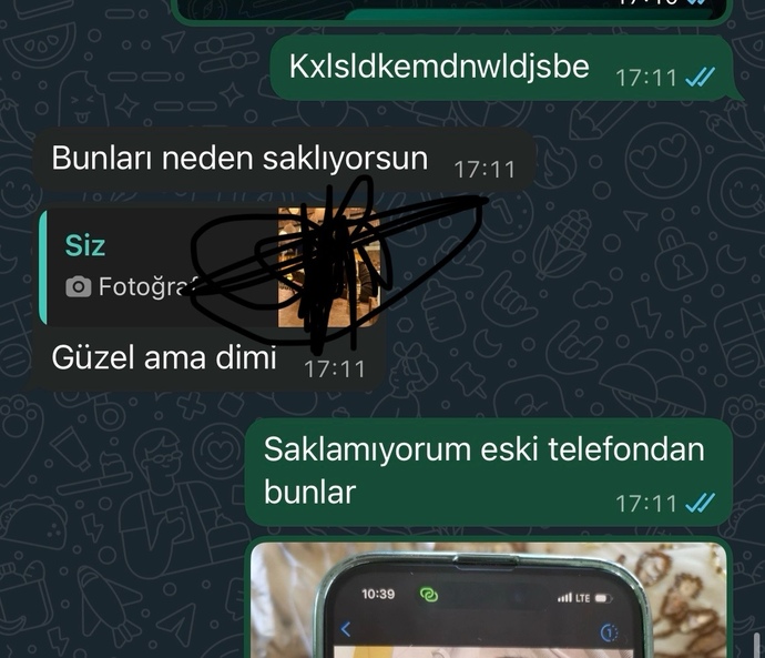 Sizce eski sevgilim beni oyalıyor mı yoksa istemiyor mu?