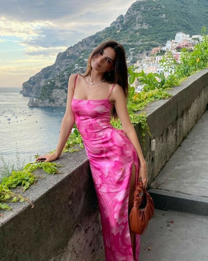 Pembe renk her kadına yakışıyor mu?