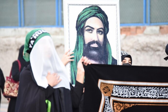 Şia (Caferi) olan var mı?