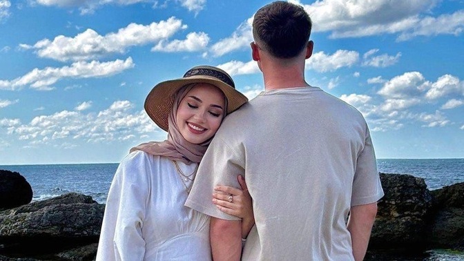 Millet sanaldan sevgili buluyor, iş yerinden olunca neden yanlış oluyor?