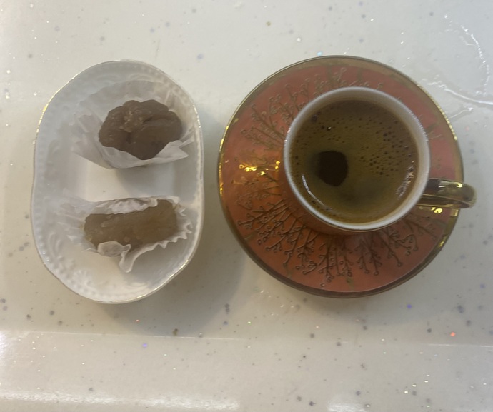 Kahvenin yanına en çok ne yakışır?