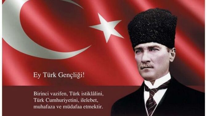 İstiklal Marşı'nı ve Gençliğe Hitabe'yi ezbere bilir misiniz?