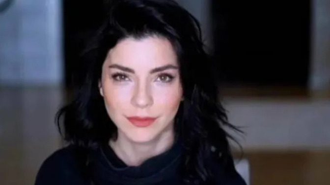 Merve Boluğur: Aferin l*n. Giyinmeyi öğrenmişsiniz ama giyinmeyle adam olunmuyor" dedi. Burayı okuyacak olsa ona ne derdiniz?