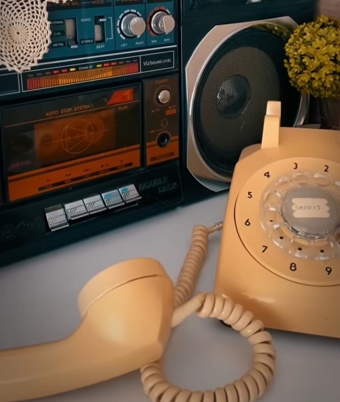 Nerde o eski sapıklar , telefonla arar üfffleyip kapatırlardı?