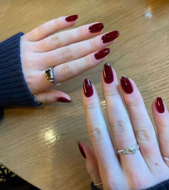 Kızlar hangi model iyi sizce yardımcı olur musunuz?