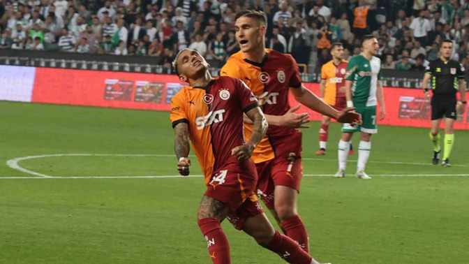 Galatasaray maçını izleyen var mı?