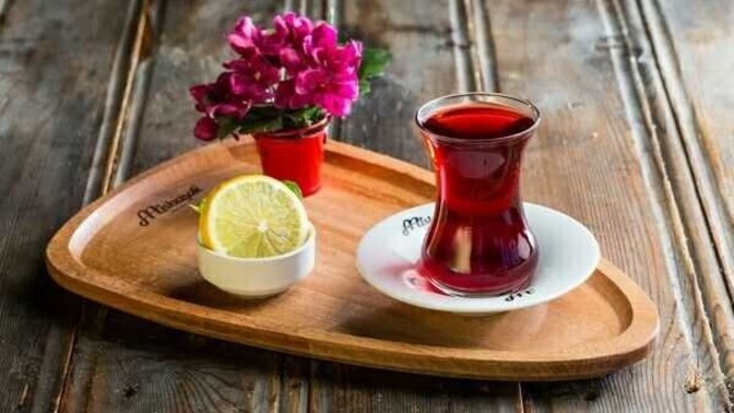 Kahvaltıda demleme çay varken sallama çay içilir mi hiç?