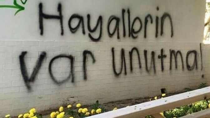 Ne okudun ve ne iş yapıyorsun?