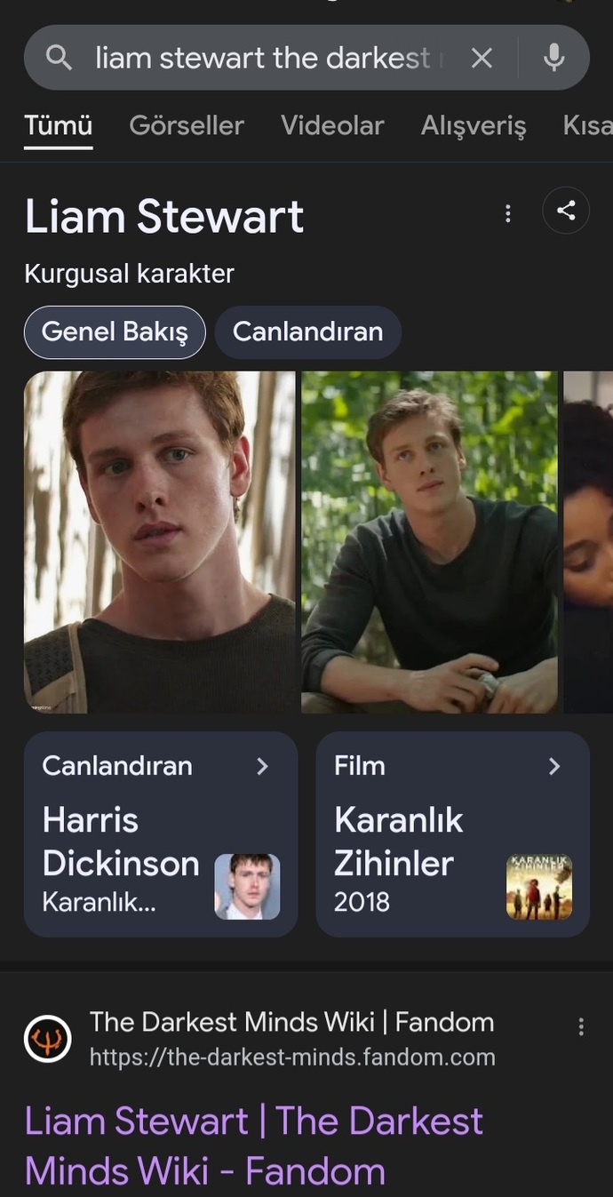 Bu arkadaşın filmdeki bu haline ve karakterine benzeyen var mı?