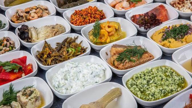 Eşiniz/Sevgiliniz atıştırmalık ‘’7 ÇEŞİT MEZE’’ istese yapar mıydınız?