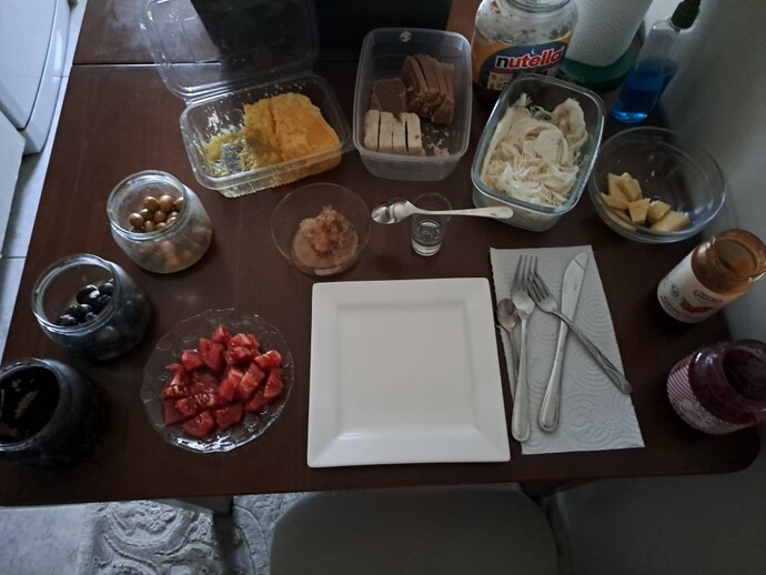 Günaydın herkese hayırlı işler kahvaltılar yapıldımı?