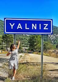 Yalnızlar ülkesine hoş geldiniz beyler hanımlar dbdb
