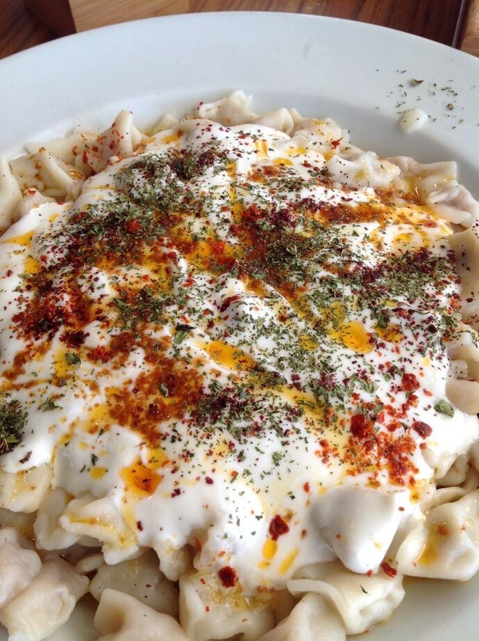 Hangi yemeği sevmeyen biri ağzının tadını bilmez?