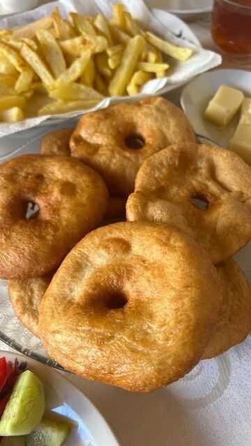 Sabah kahvaltısında pişiyi mi yoksa patates kızartmasını mı daha çok seversiniz?