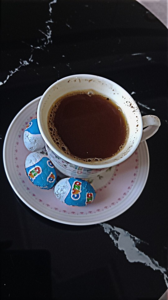 Kahve kazanı mı daha güzel yoksa cadı kazanı mı?