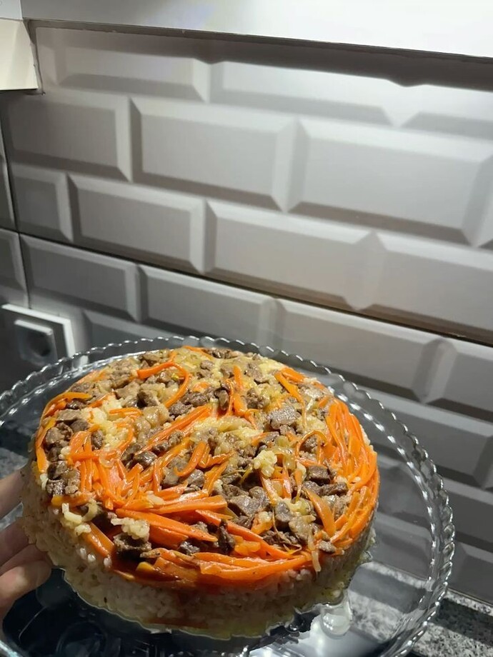 Özbek Pilavı Yediniz Mi?