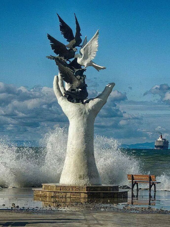 Hangi sanat eseri sizin olsun istersiniz?